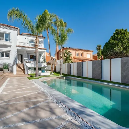 Vacation Marbella I Sunny Camelia Heated Pool, Recently Renovated, Residential Neighborhood In Benalmadena, Short Walk To The Beach, Cinema 别墅 贝纳尔马德纳